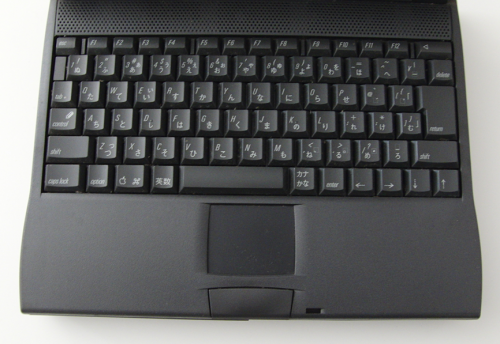 『PowerBook 1400CS/117 M5292J/A』のキーボード。